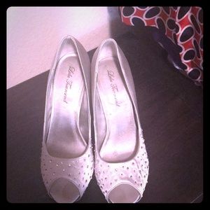Silver 3inch heel shoes